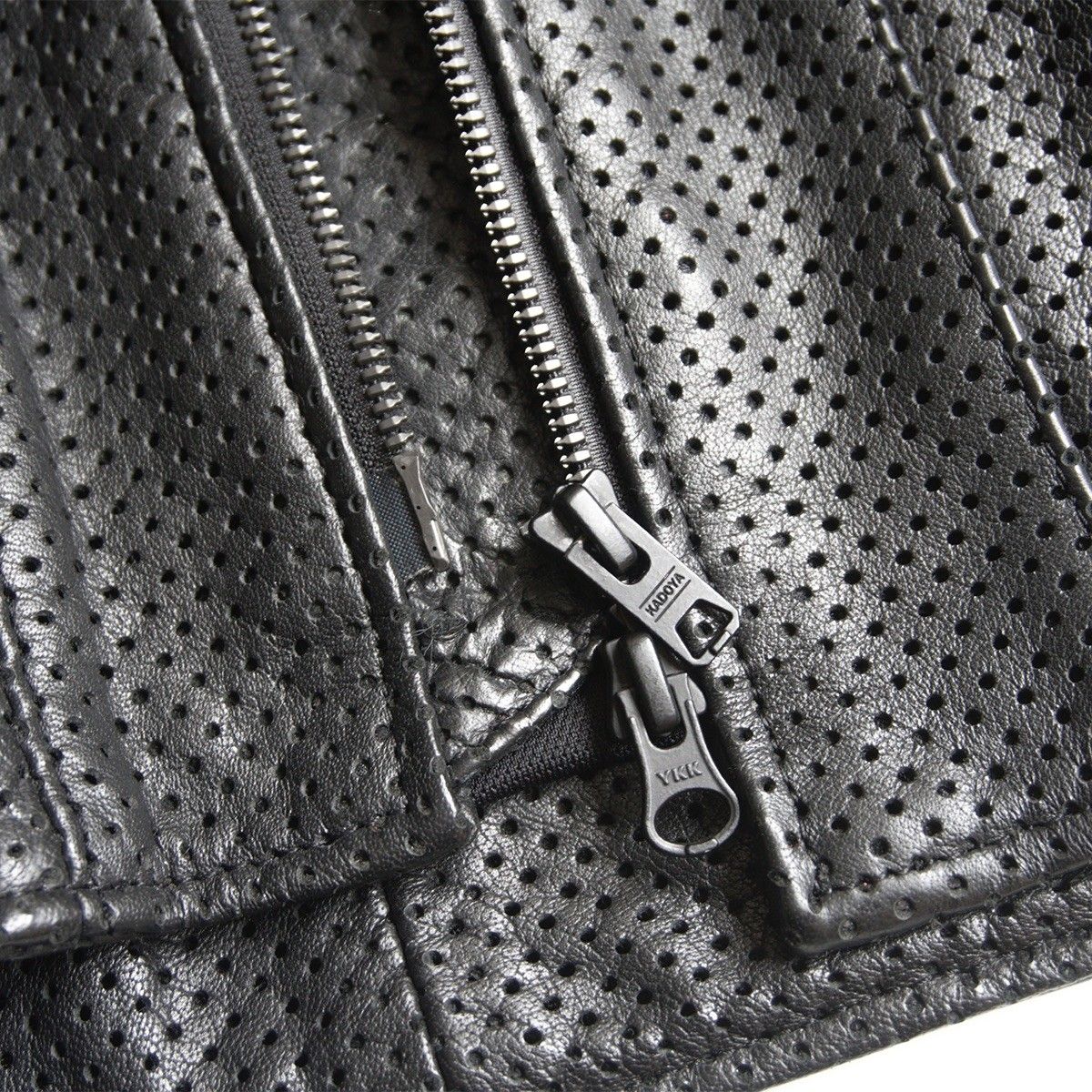 美品】KADOYA ALTER KEIS【パンチング フーデッド シングルライダース