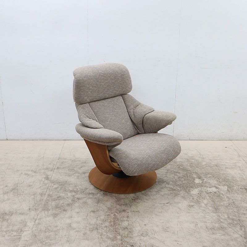 美品 Karimoku カリモク THE FIRST ザ・ファースト リクライナー RU73 