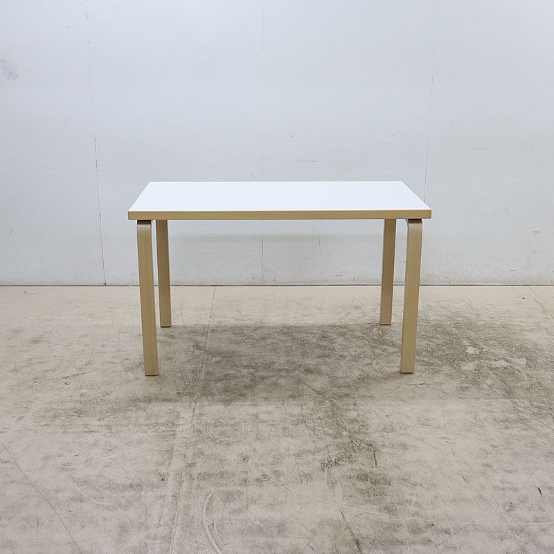 展示美品 artek アルテック テーブル 80A(120 x 60)ホワイト 展示美品 artek アルテック テーブル 80A(120 x 60)ホワイト