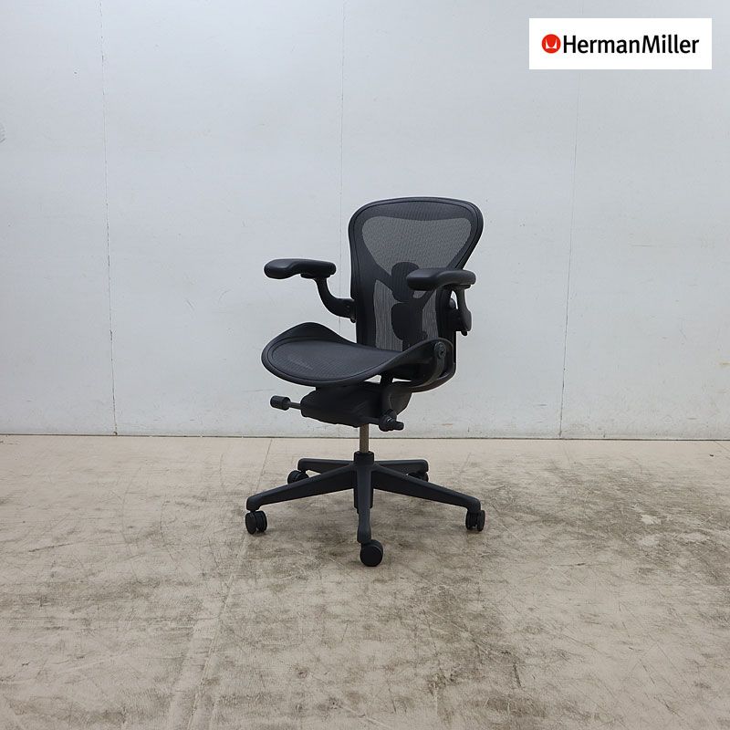 展示品 Herman Miller ハーマンミラー アーロンチェア リマスタード Aサイズ オフィスチェア/キャスターチェア/デスクチェア 27万