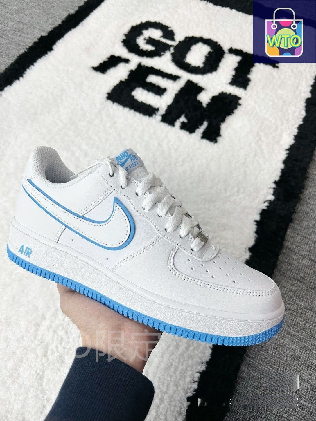 ?大特価?新品箱付 未使用 NIKE AIR FORCE 1 07 ナイキ スニーカー -WTO輸入2-EQ83