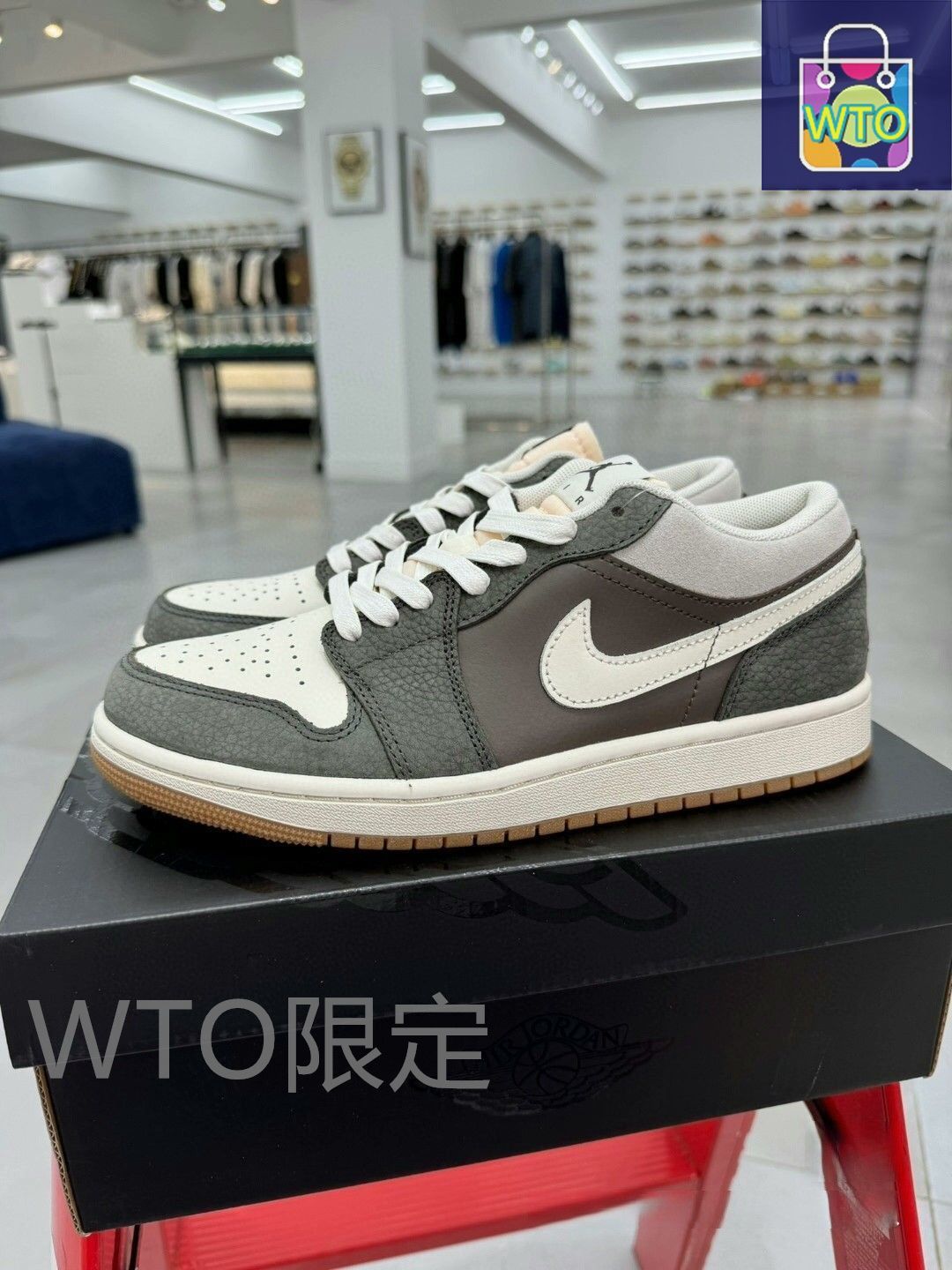 お値下げしました??即購入Nike Air Jordan 1 Low 