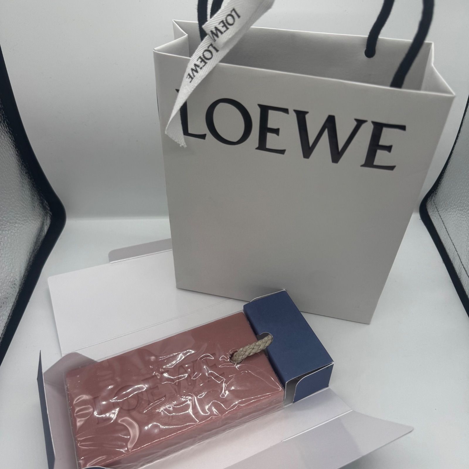 新品未開封】 LOEWE ロエベ バーソープアイビー 石けん 200g 袋付き