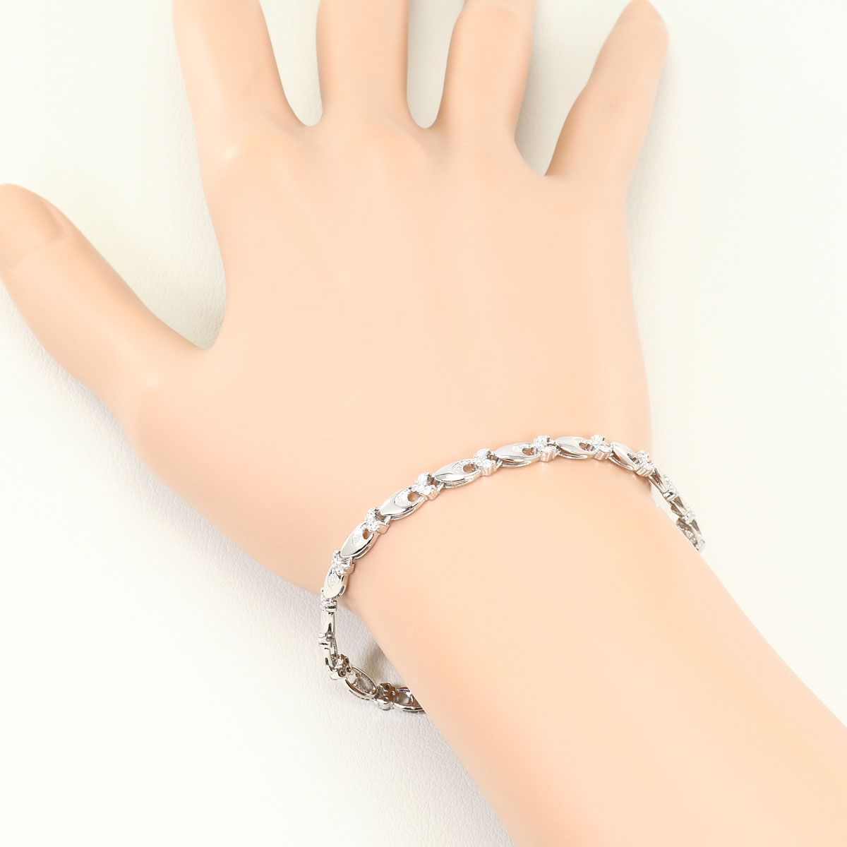 PT850/プラチナ ブレスレット ダイヤモンド 0.63ct 鑑別書 総重量約