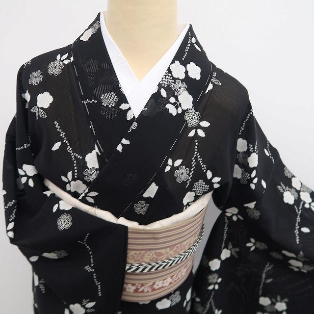 正絹　夏きもの　絽付けさげ　夏着物　花模様 新品・夏小紋】絽 夏着物 正絹 仕付け糸付モノトーンで楽しむ大人