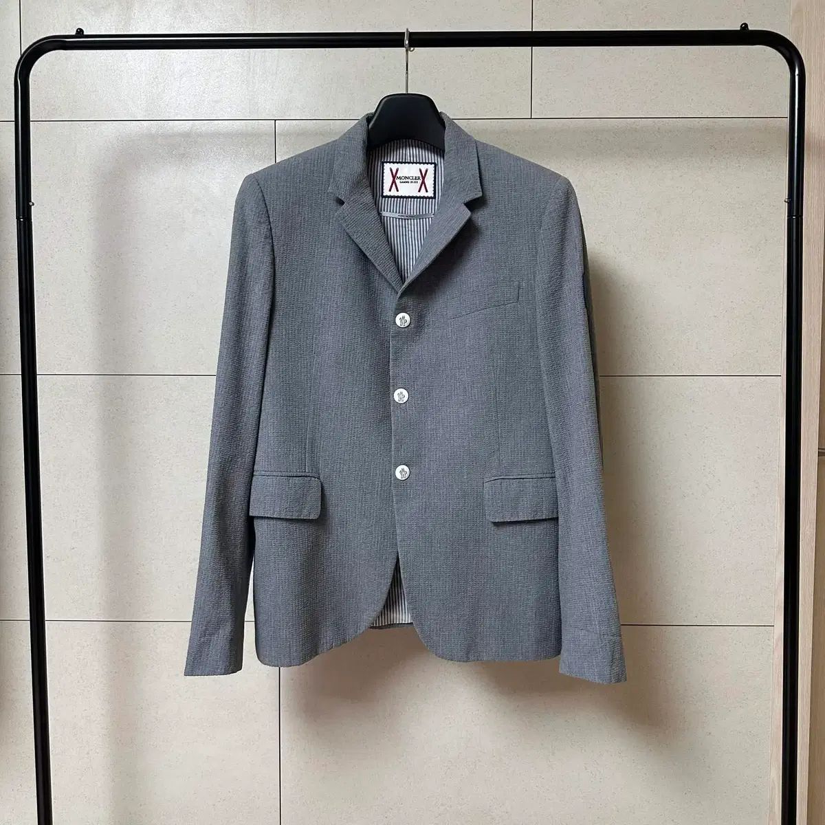 MONCLER (モンクレール) GAMMA (ガンマ) BLUE (ブルー) スーツ ジャケット (ジャケット) グレー