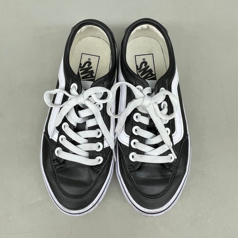 今日なら値引き可能メルカリで大売れのvansスニーカー スニーカー VANS バンズ 22.5cm - メルカリ