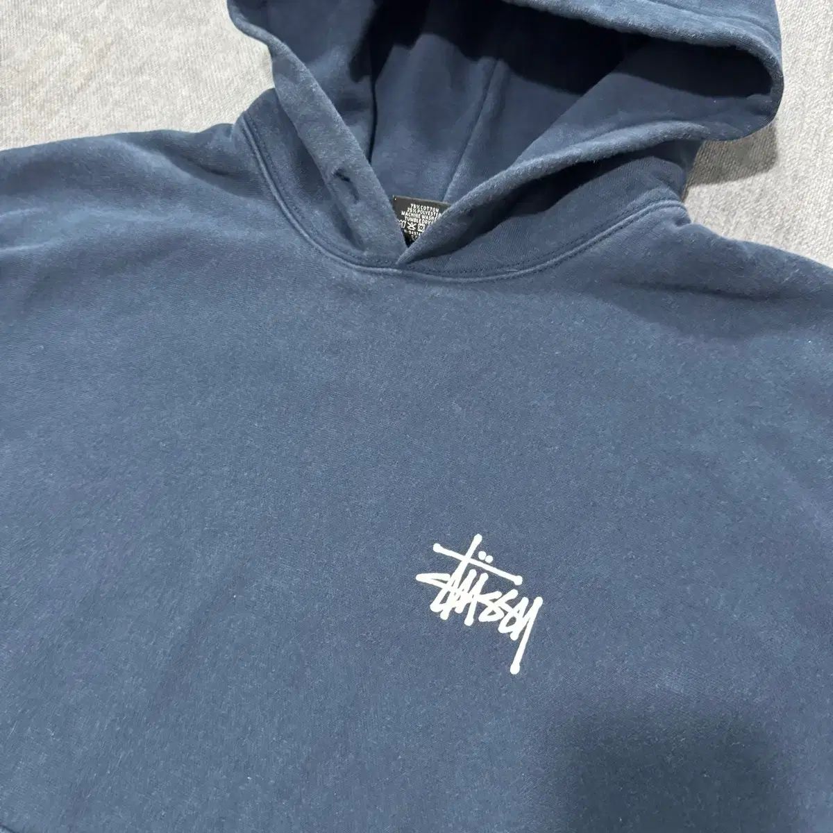 M STUSSY ロゴ Tシャツ M STUSSY ロゴ Tシャツ