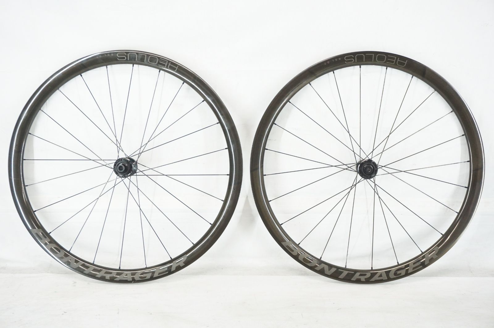 BONTRAGER 「ボントレガー」 AEOLUS RSL 37 DISC シマノ11速 ホイール BONTRAGER 「ボントレガー」 AEOLUS RSL 37 DISC シマノ11速 ホイール