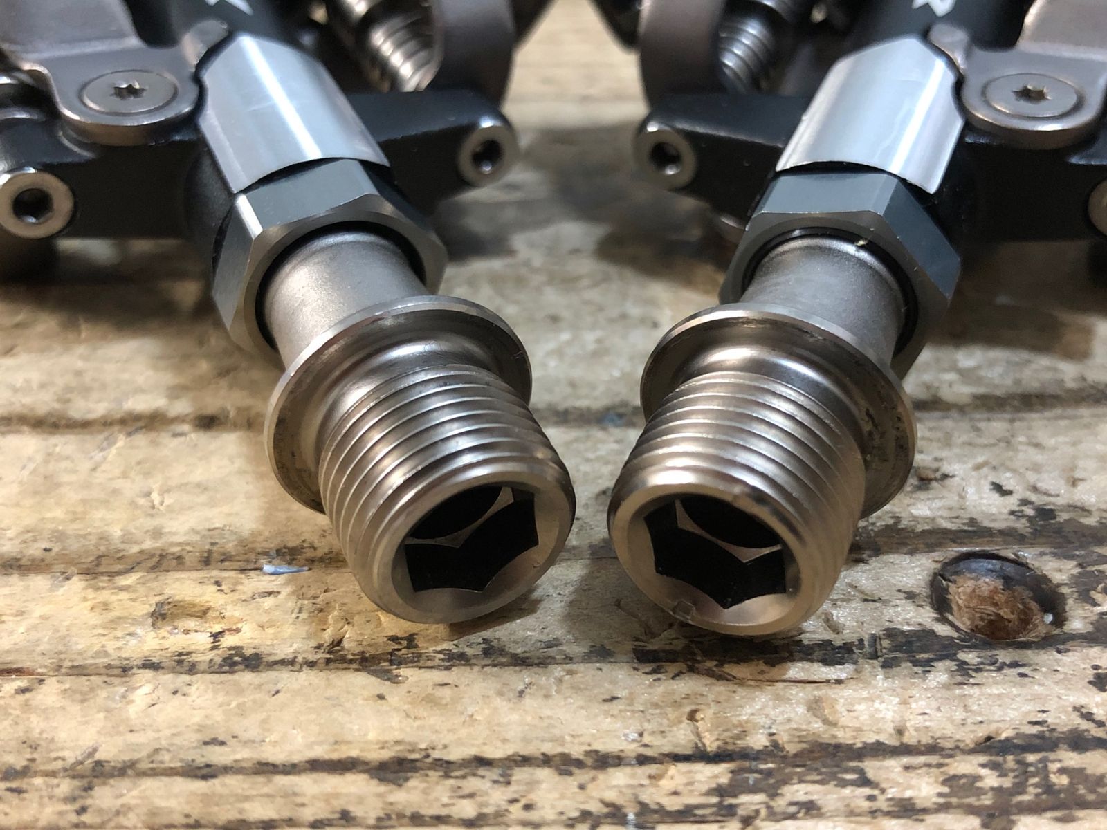 KG732 シマノ SHIMANO XTR PD-M9100 ビンディングペダル SPD - メルカリ