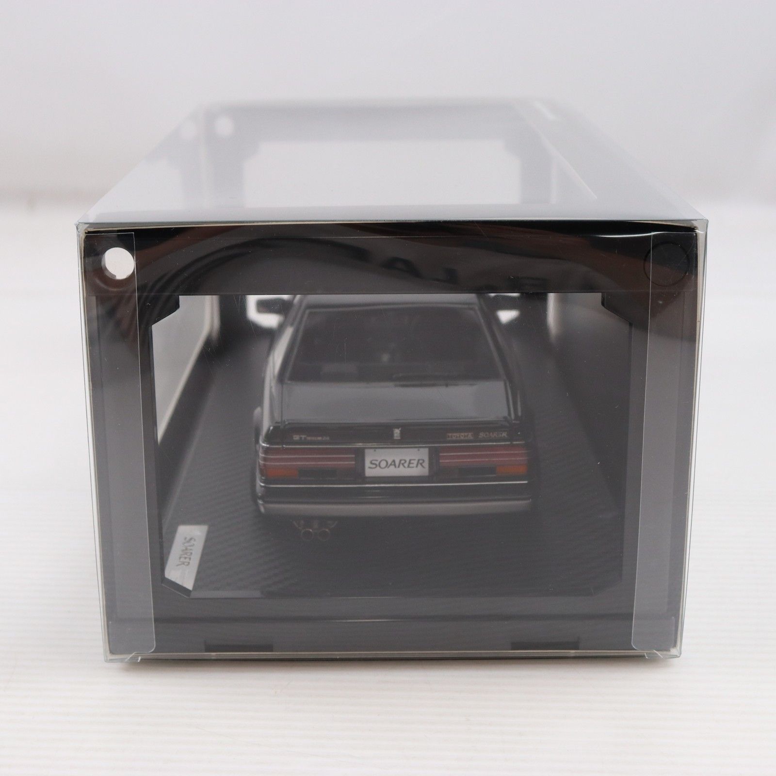 1/18 Toyota Soarer(ソアラ) 2.0 GZ10(ブラック×シルバー) 完成品