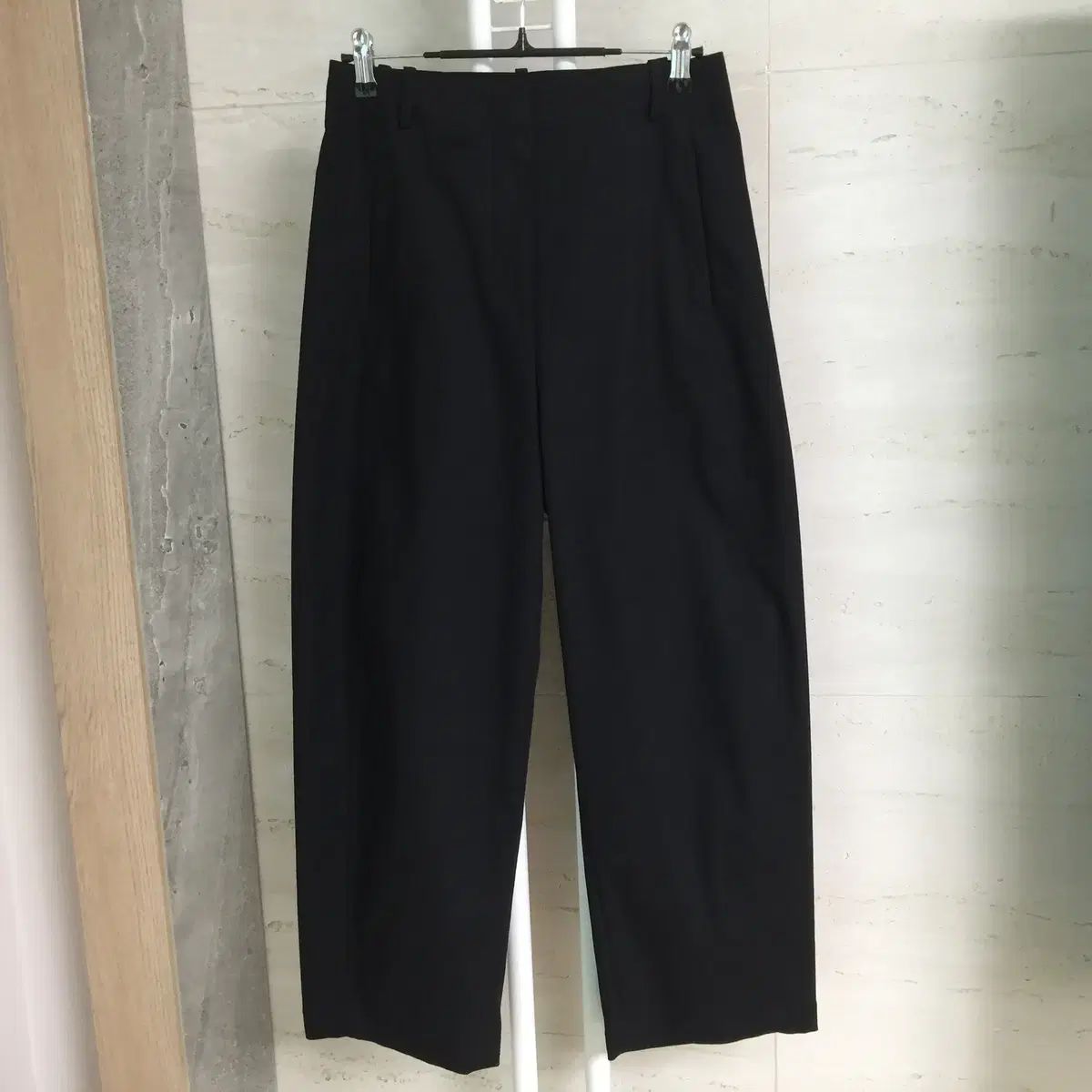 THE ILMA ツータック ワイド パンツ 25