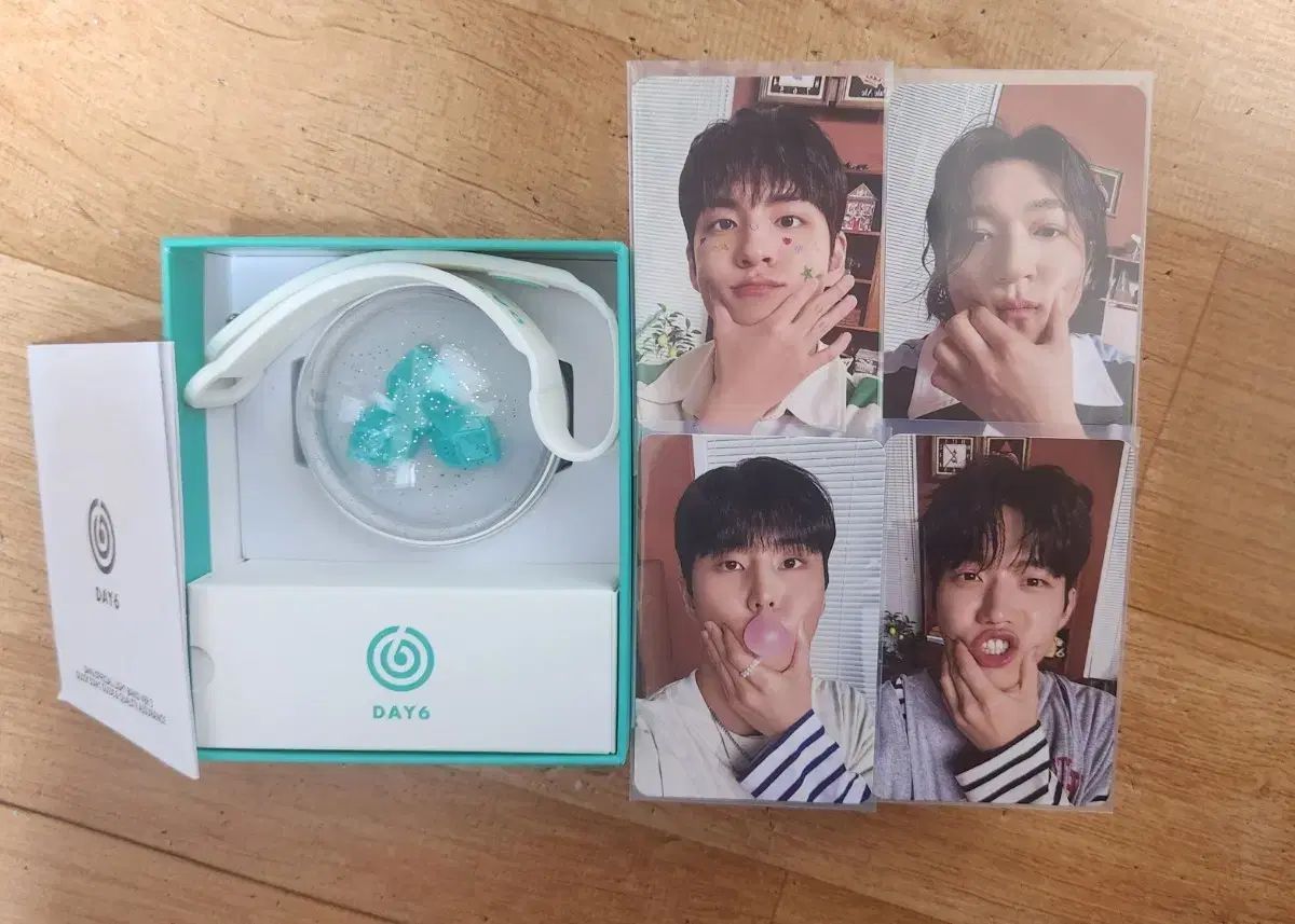DAY6 OFFICIAL LIGHT BAND Day6 ペンライト 3 + 2025シーグリ トレカ