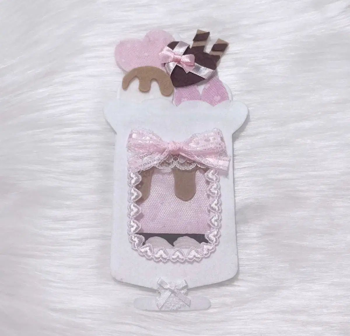 CHUU フリル ファンシー アトリエ パフェ トレカホルダー 未使用 新品