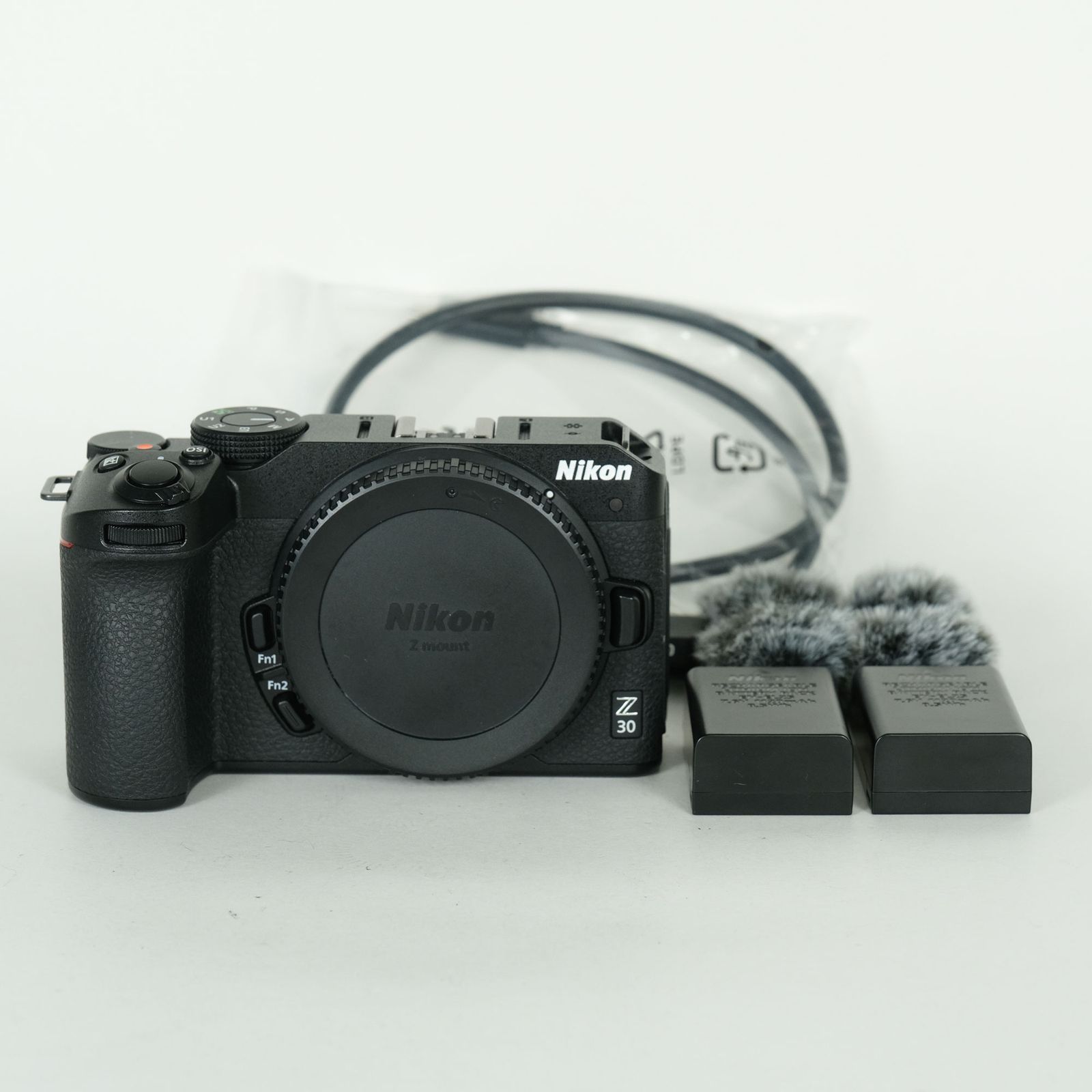 [美品 | シャッター数1,000回｜バッテリー2個・ベースプレート付] Nikon Z30 [ボディ] | Nikon Zマウント