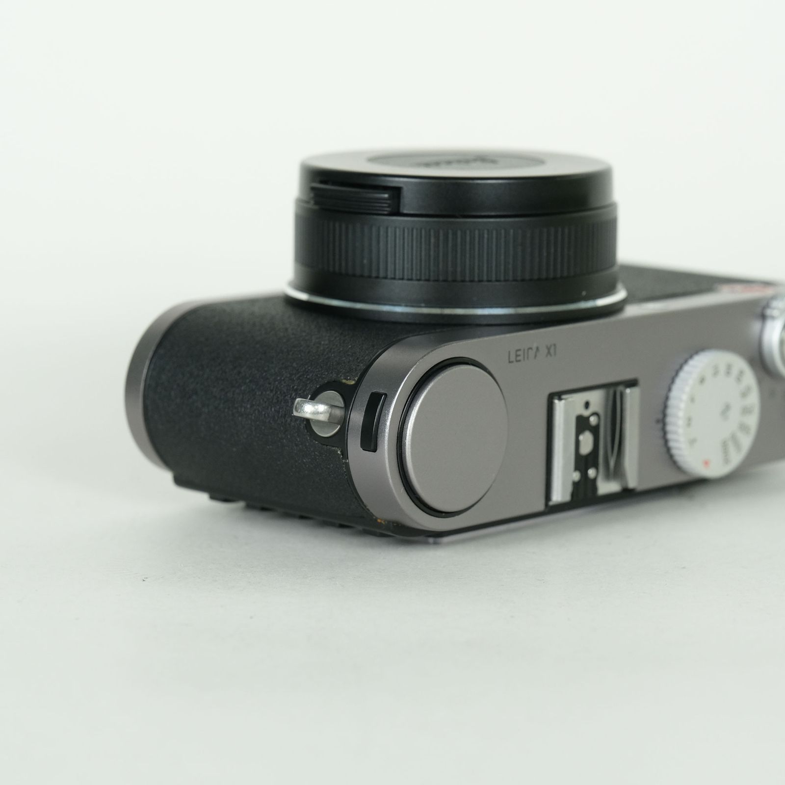 良品] LEICA X1 スチールグレー | コンパクトデジタルカメラ - メルカリ