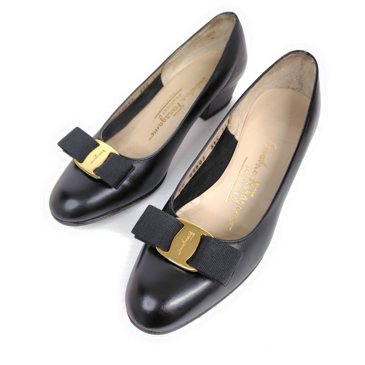 ★美品★Salvatore Ferragamo フェラガモ パンプス ヴァラ 5.5C リボン ローファー 定番 3457