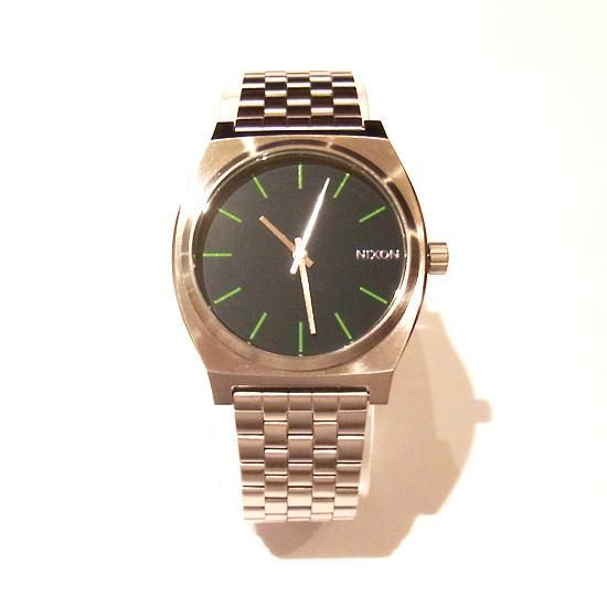 NIXON/THE TIME TELLER