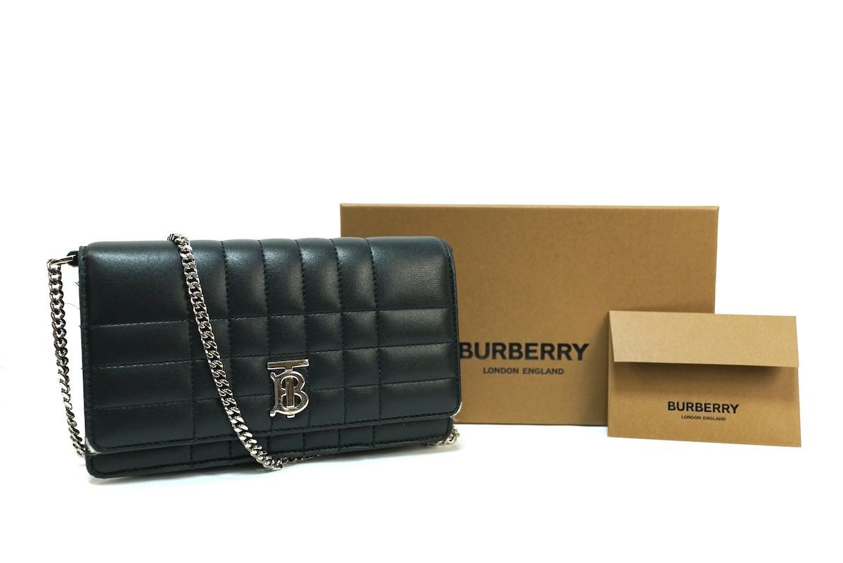 BURBERRY LONDON ENGLAND バーバリー ローラ クラッチバッグ キルティングレザー シルバー TBモノグラム ブラック 8066177