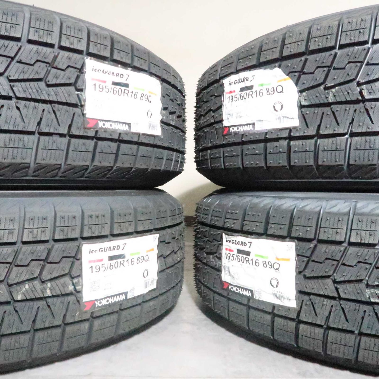 ニッサン シルフィ B17系 等 4本 社外 16インチ 6.5J +38 5H PCD 114.3 スタッドレス 未使用 ヨコハマ アイスガード IG70 2025年 195/60R16