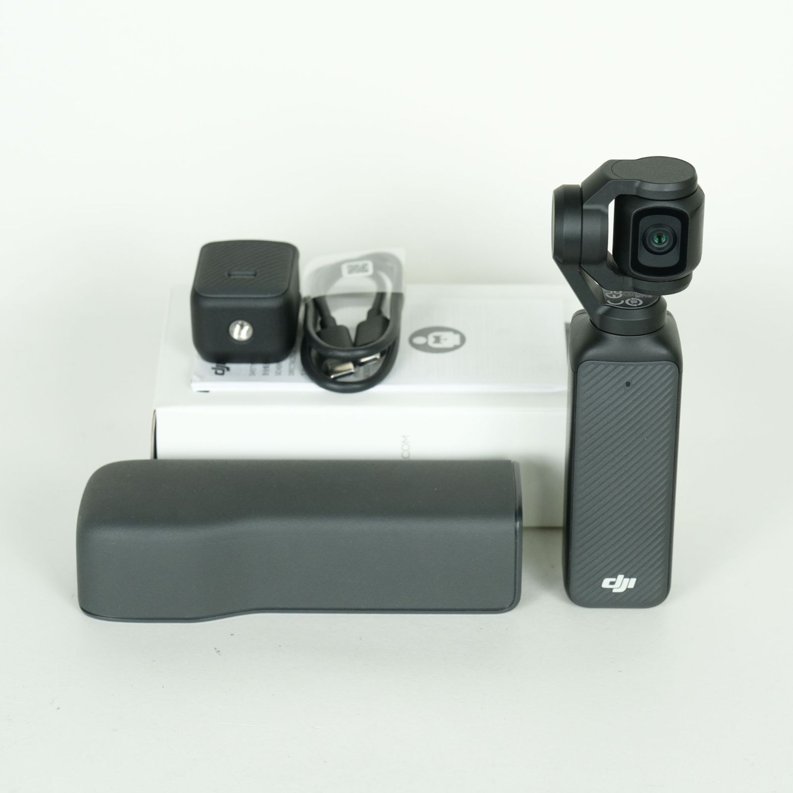 美品] DJI osmo pocket 3 スタンダードコンボ - メルカリ