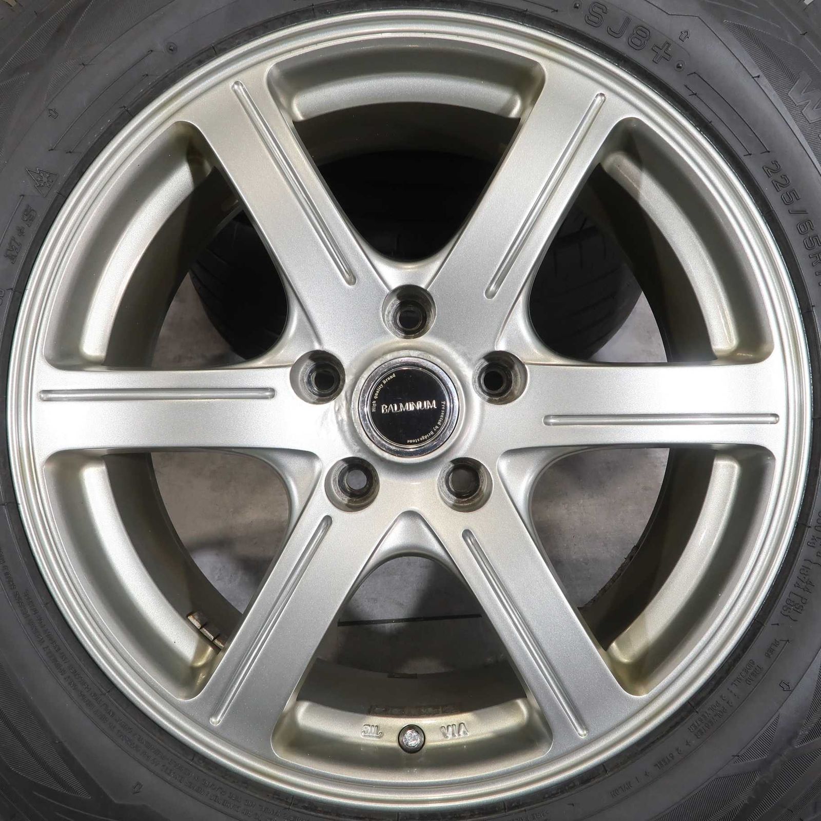 エクストレイル CX-5 アウトバック 等 4本 社外 17インチ 7J +45 5H