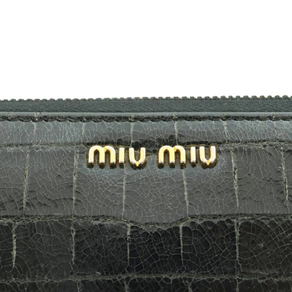 ミュウミュウ miumiu ラウンドファスナーウォレット 長財布 ロゴ