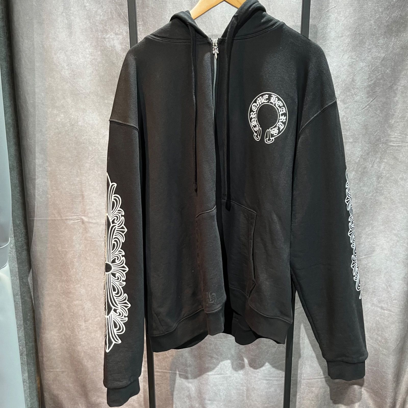 クロムハーツ　ジップパーカー　ホースシューフローラル　ブラック　XLサイズ　AB品