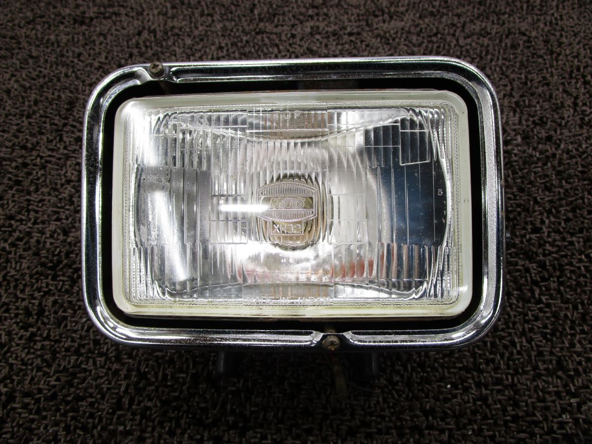 YD250 角目 ヘッドライト ステー ▲B6758!2HV ヤマハ 【 31G 】 キャブ車