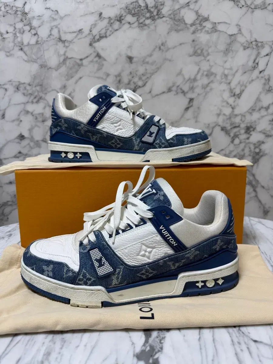 7 Louis Vuitton Lv モノグラム トレーナー スニーカー
