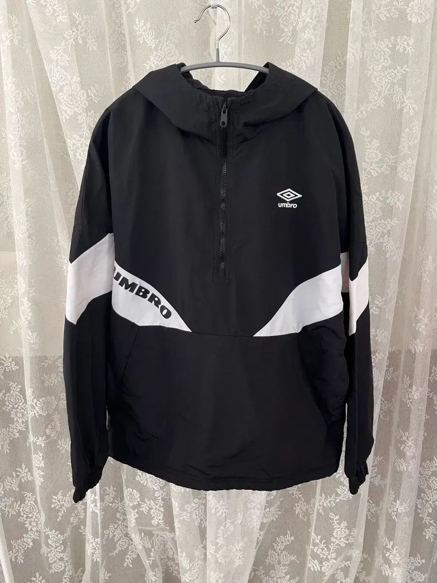 Anorak UMBRO Standneck アノラック-ブラック） アノラック Woven
