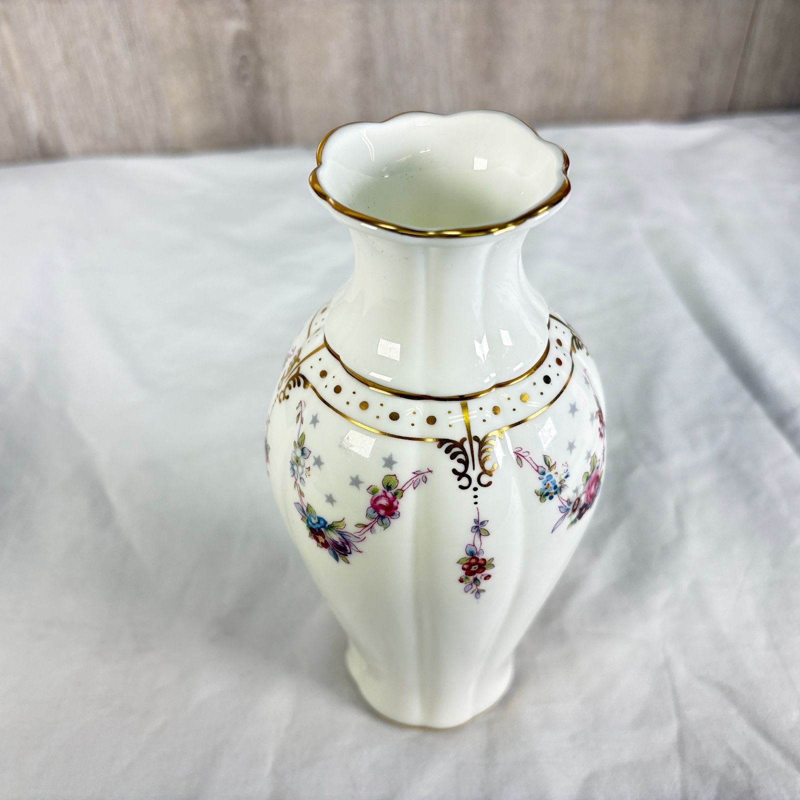royal crown derby ロイヤルクラウンダービー ロイヤルアントワネット