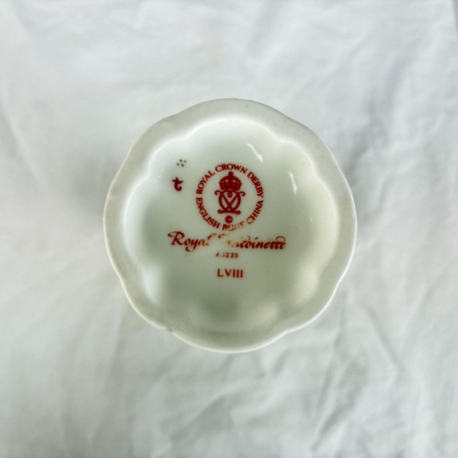 royal crown derby ロイヤルクラウンダービー ロイヤルアントワネット