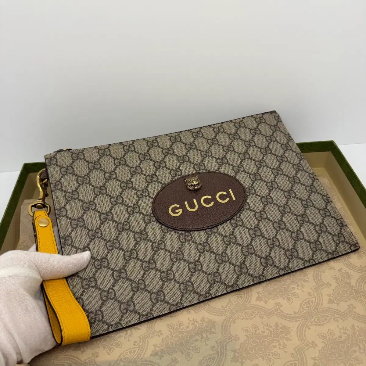 グッチ NEOヴィンテージ クラッチバッグ