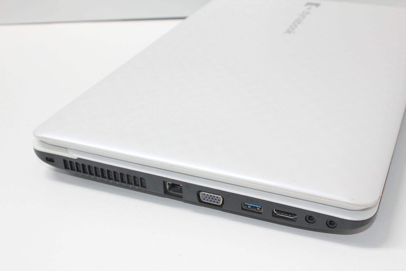 中古】東芝 dynabook T351 Core i5 SSD256GB - メルカリ