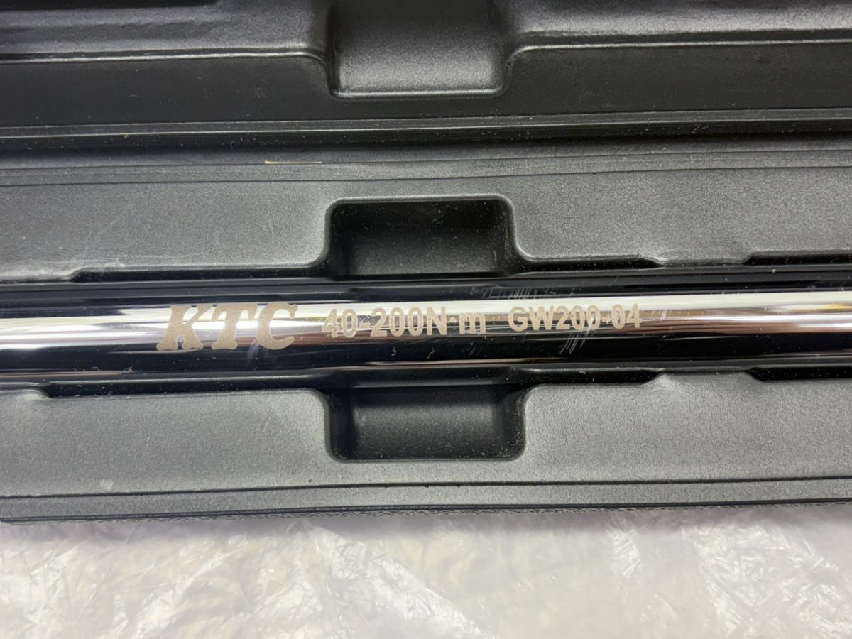 KTC 京都機械工具 12.7SQ 36ギア プレセット型トルクレンチ トルク範囲40-200Nm ロック機構付 GW200-04【中古】