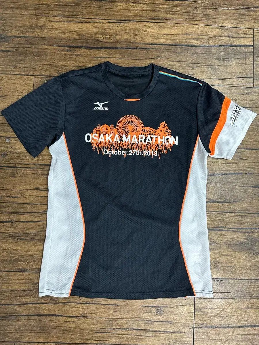 ミズノ MIZUNO 日本版 2013 大阪 マラソン 機能性 半袖 Tシャツ M
