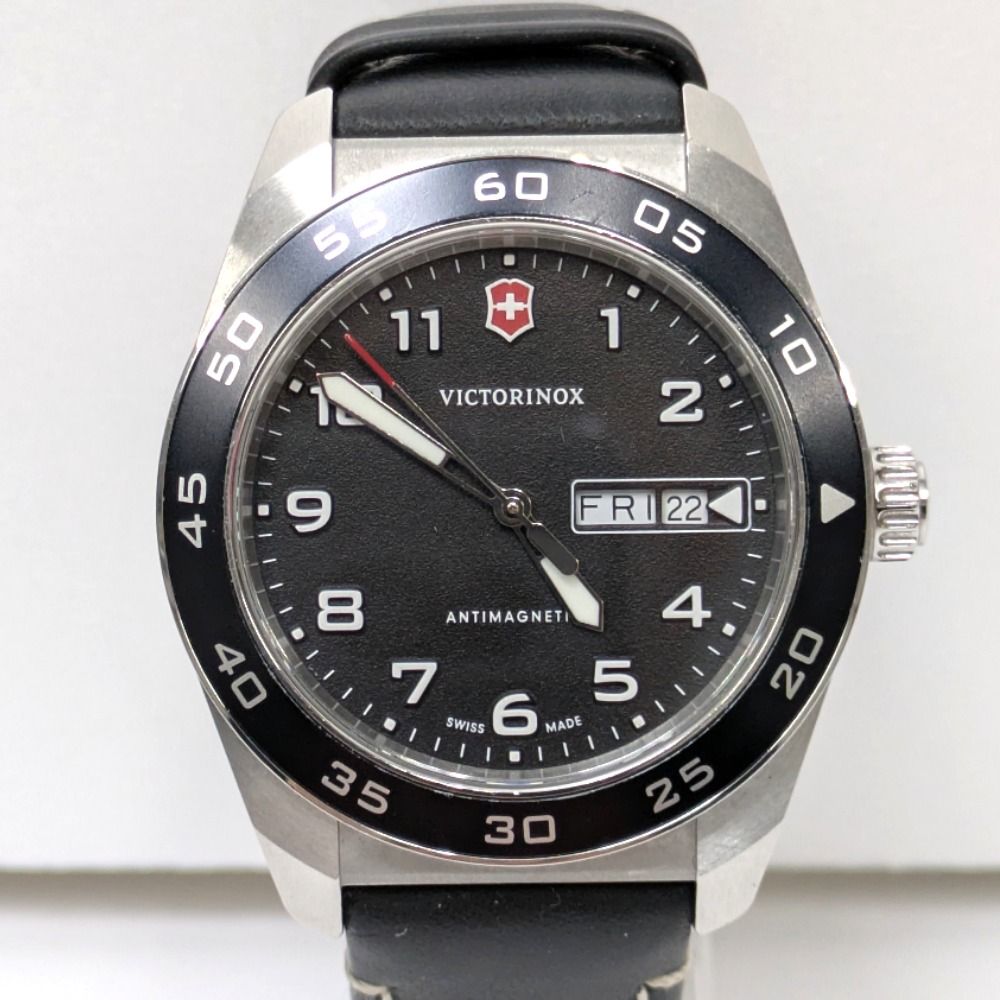 Dz453721 ビクトリノックス 腕時計 クォーツ 3針 アナログ スイスアーミー Swiss Army 242041 メンズ Victorinox 中古美品