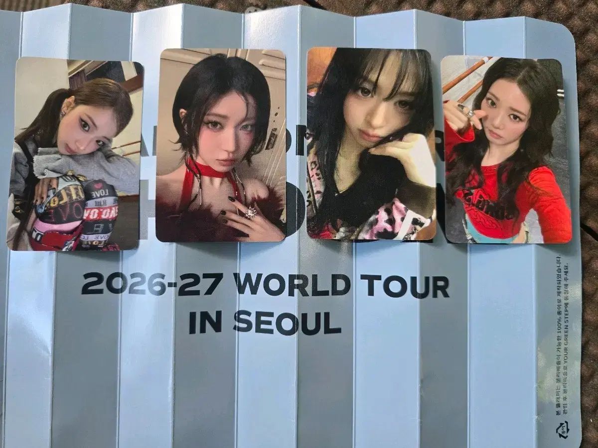 ベイビーMONSTER ワールドツアー チュム WEVERSEゾーン トレカ ルカ アサ ソン・アヒョン ローラ