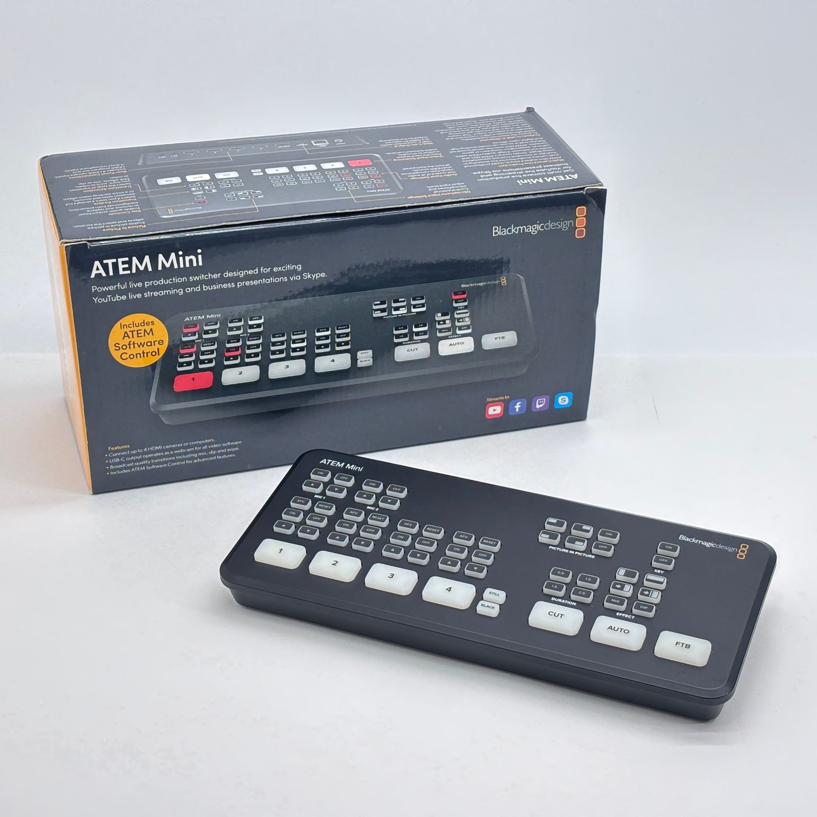 Blackmagic Design ATEM Mini ライブプロダクションスイッチャー【C8121-80】