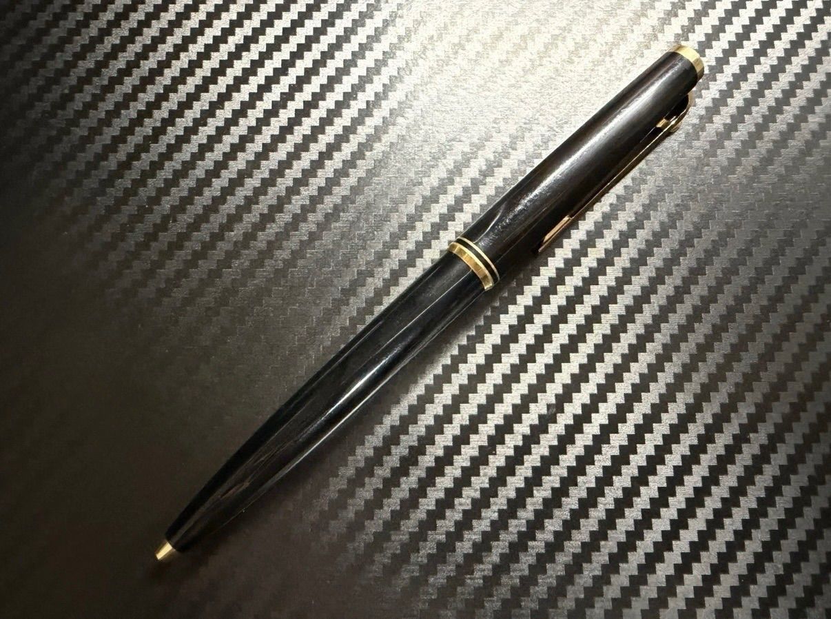 美品 モンブラン montblanc No.281 ブラック ボールペン ハンマー