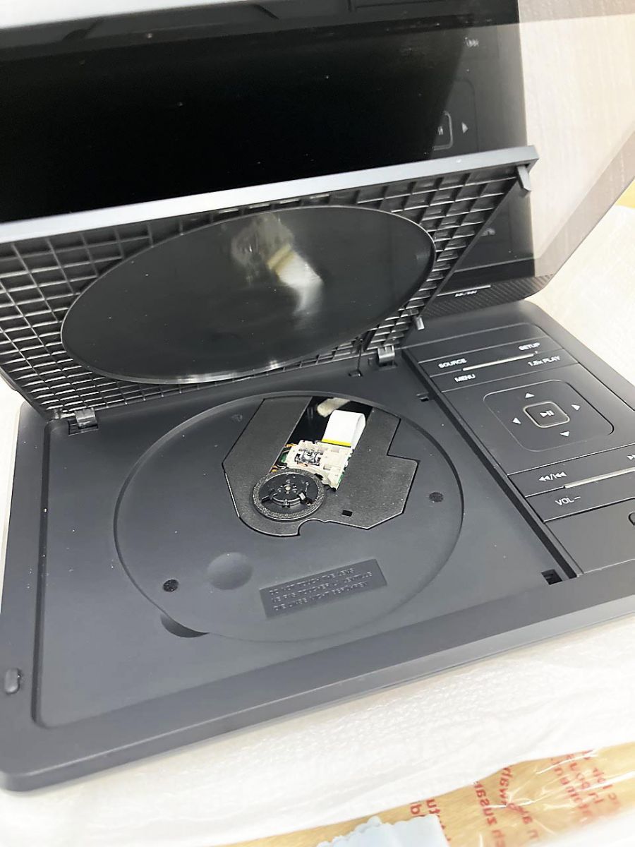 BLUEDOT ポータブルDVDプレーヤー BDP-1030K - メルカリ