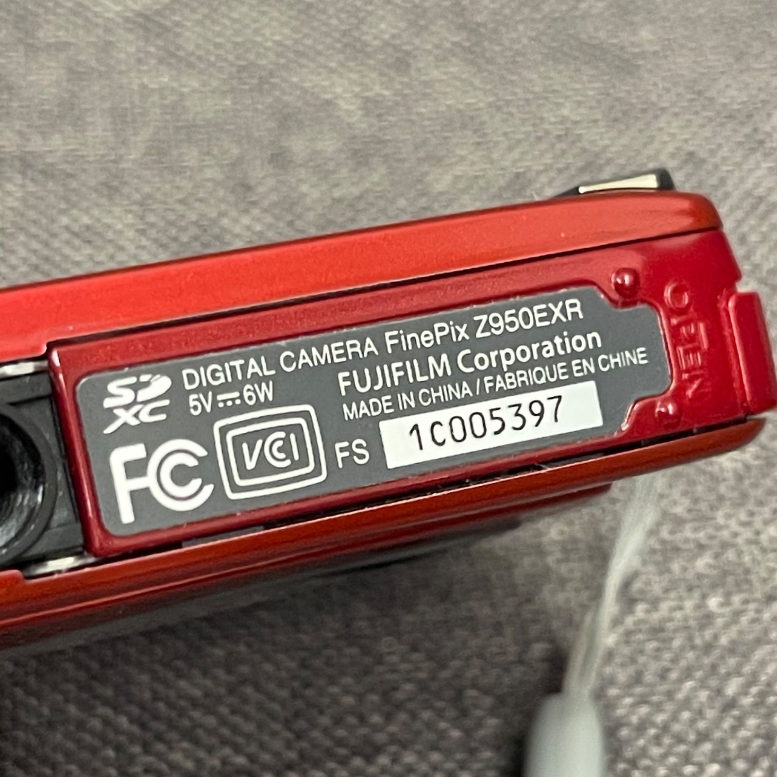 NPA】ジャンク FUJIFILM FINEPIX Z950EXR 富士フィルム デジカメ