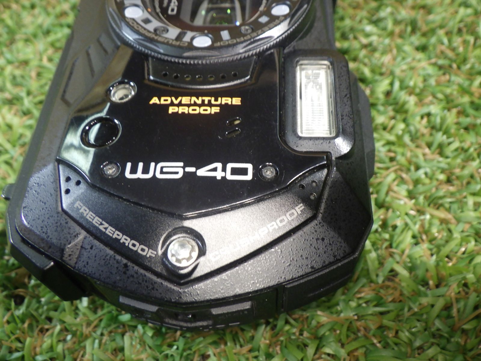 RICOH リコー WG-40 デジタルカメラ カバー付き！ 中古品 - メルカリ