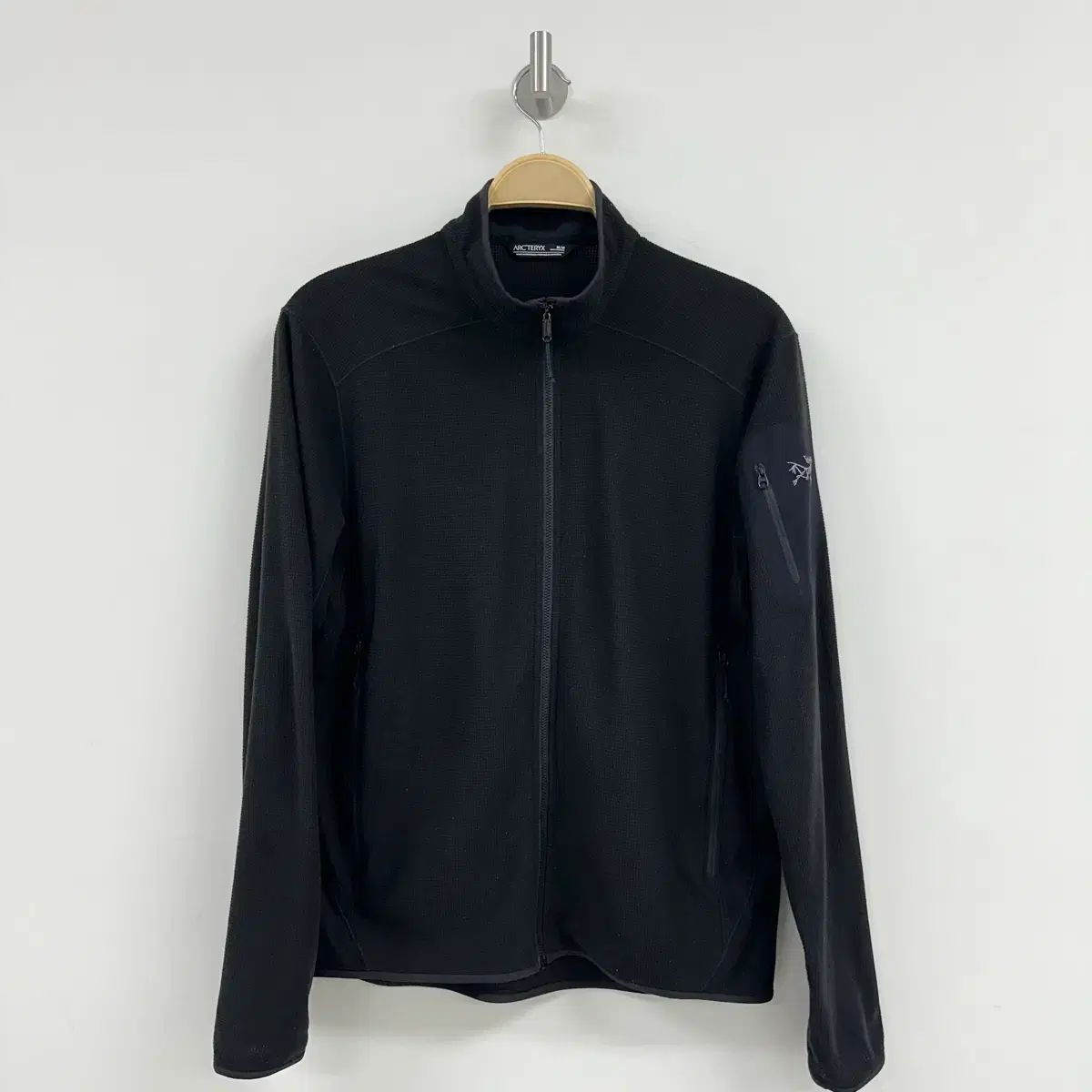 (正規品) ARC'TERYX アークテリクス デルタ LT ジャケット 出品 19,440円