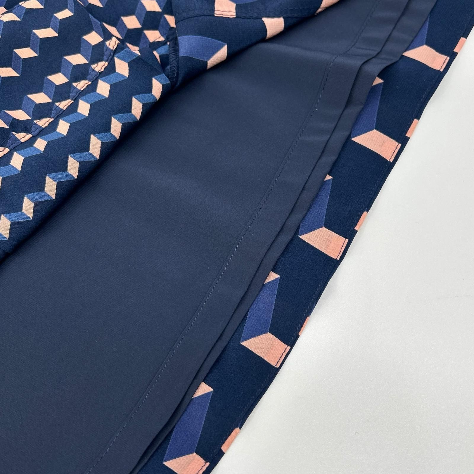 Tory Burch トリーバーチ ネイビー×ピンク 幾何学模様 シルク