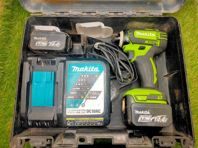 ☆マキタ 充電式インパクトドライバ 14.4V 3.0Ah ライム TD138DRFXL オーバーホール済み 動作確認済み
