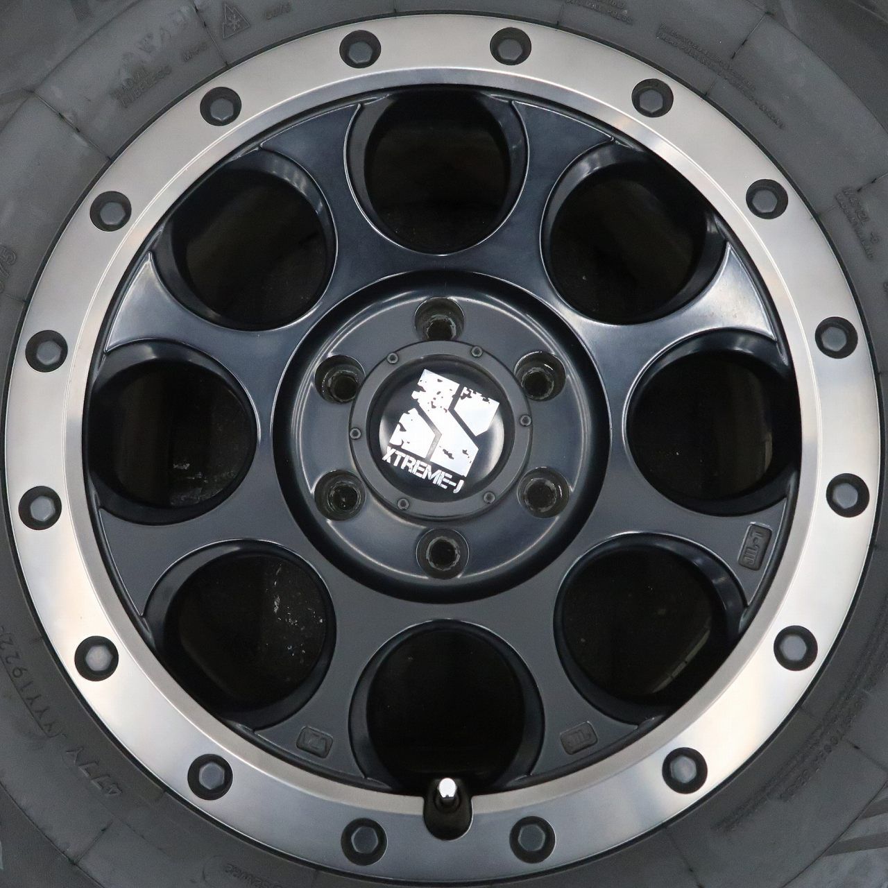 プラド ランクルFJ 等に 4本 XTREME-J XJ03 17インチ 8J +20 6H 139.7 プラド ランクルFJ 等に 4本 XTREME-J XJ03 17インチ 8J +20 6H 139.7