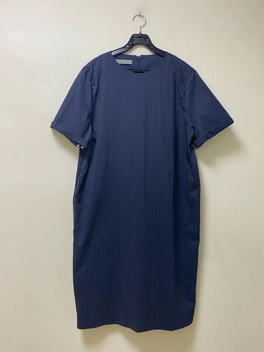 LEBEIGE シャカシャカ素材 ONE PIECE 88-94-155