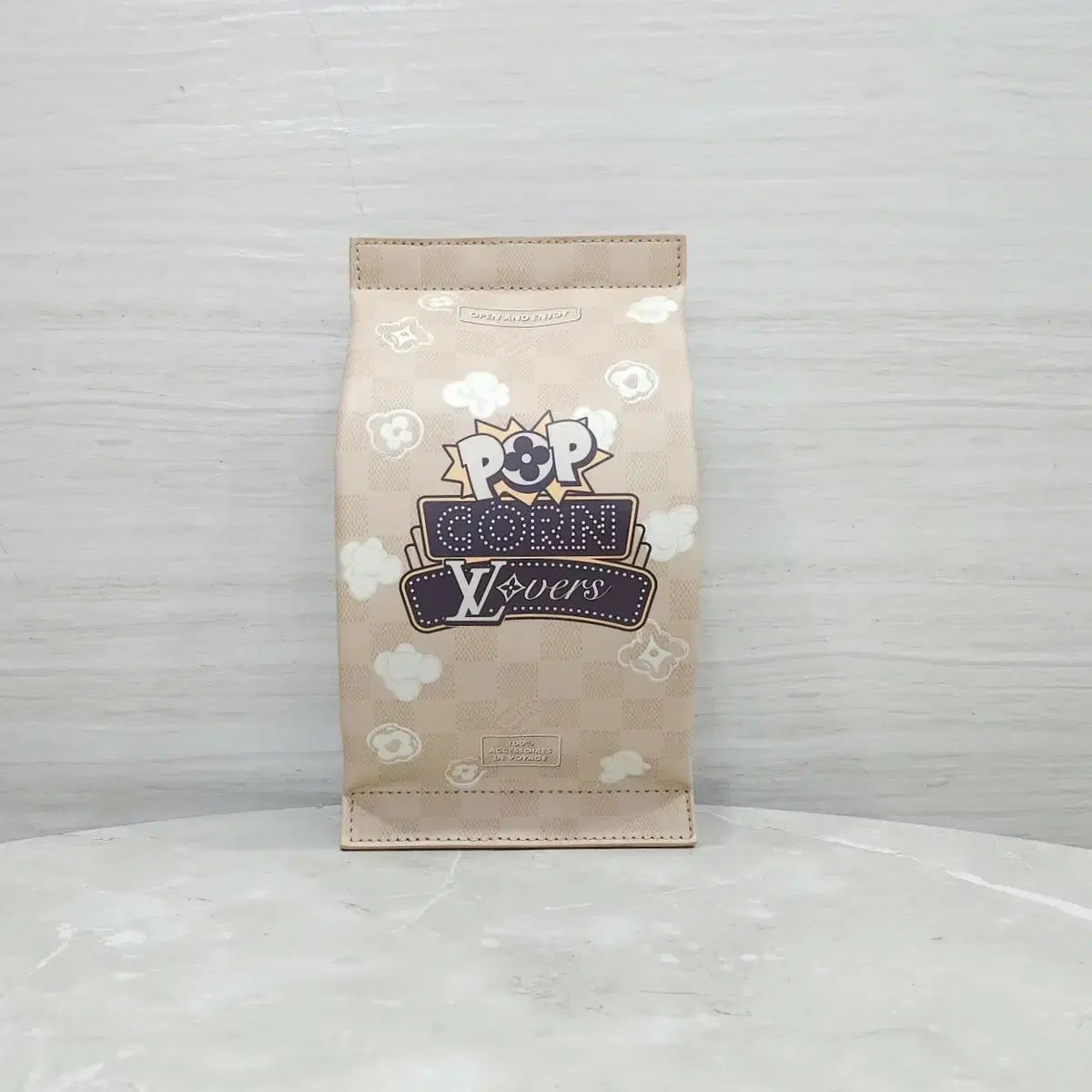 Louis Vuitton X ダズリング リミテッド ポップコーン トゥー バッグ M28174